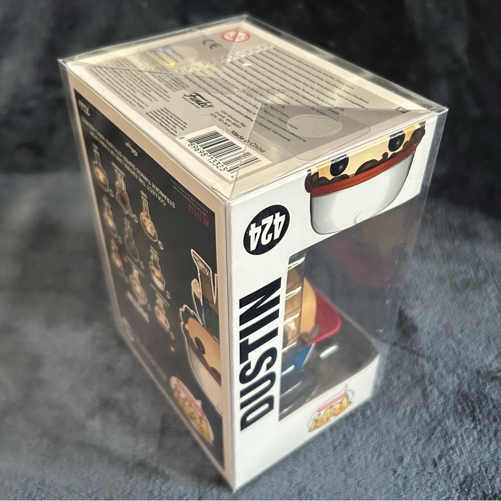 Funko Pop! - Stranger Things 424 - Dustin - Picture 6 of 8